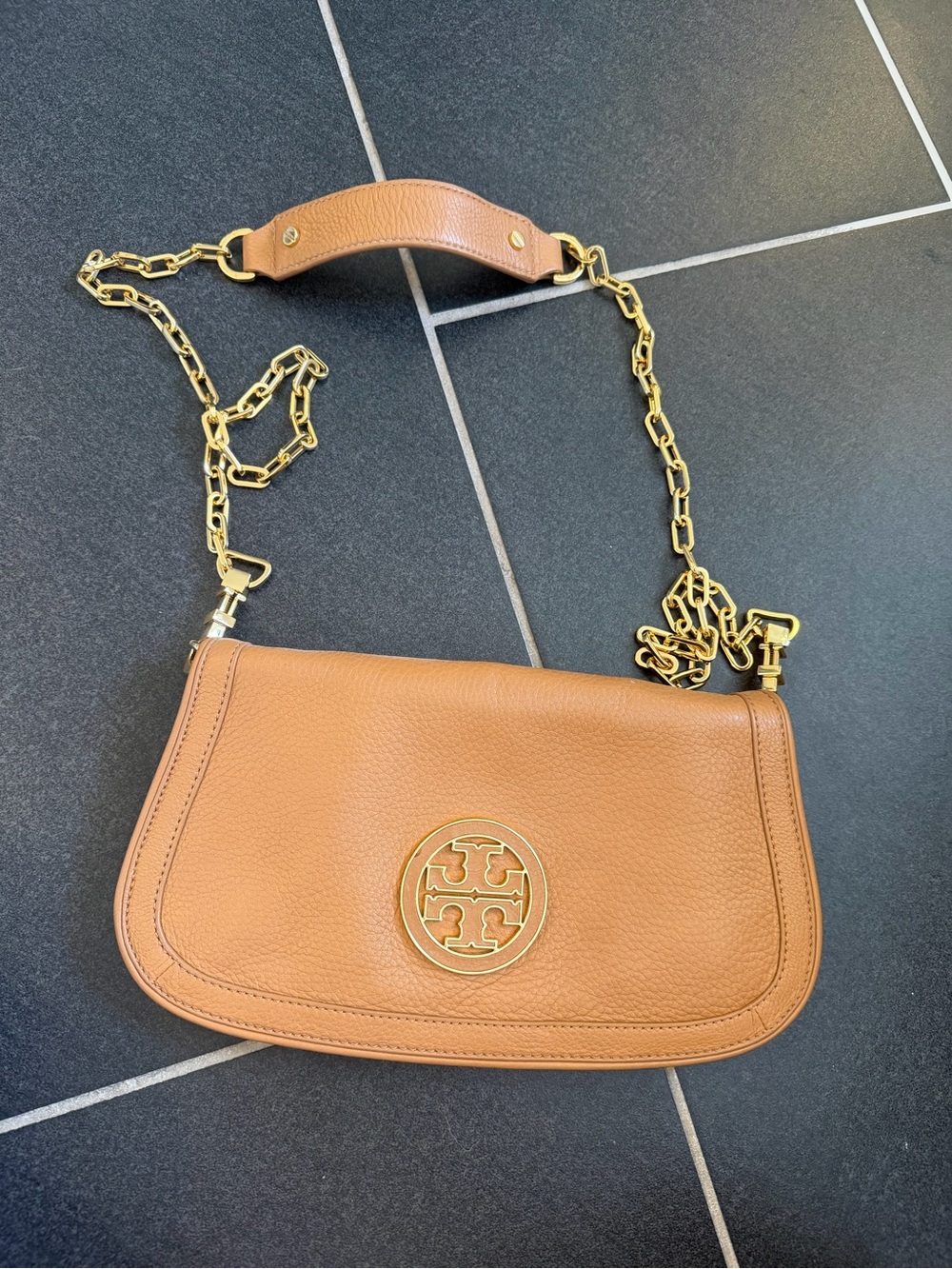 Tory Burch Amanda Logo Flap Clutch Caramel Tan Leather with Gold Chain